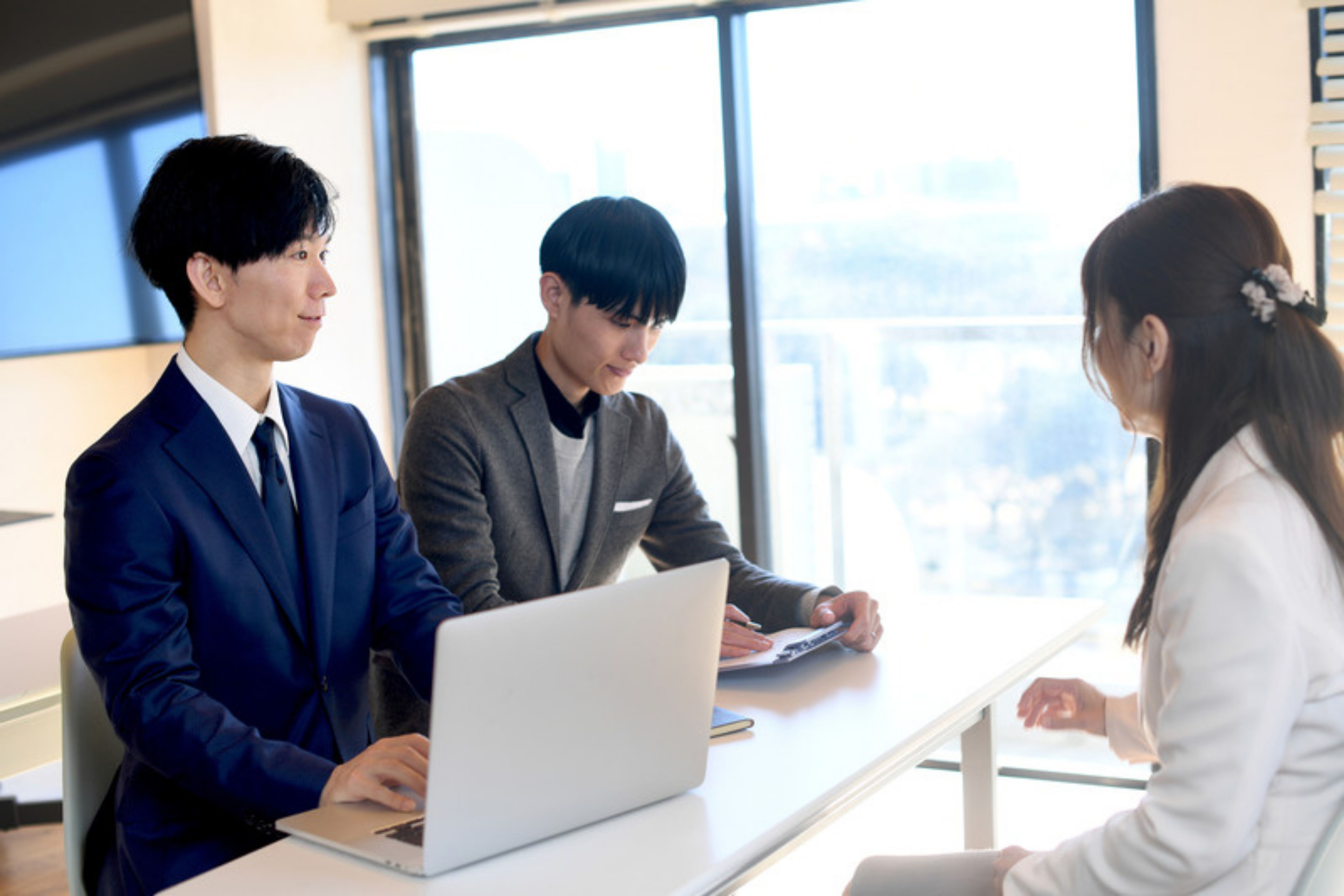 フィリックス株式会社の