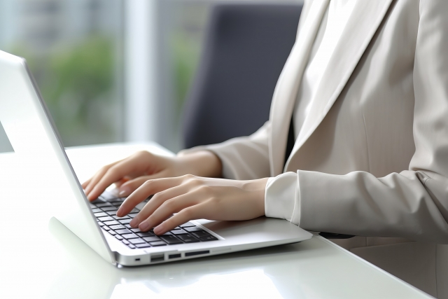 フィリックス株式会社の